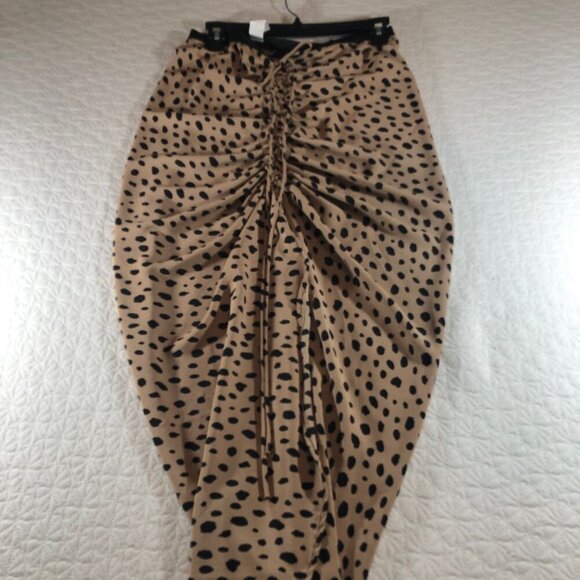 Miou Muse Dresses & Skirts - Miou Muse ruched front midi skirt women Size Large New With Tags Tan Leopard